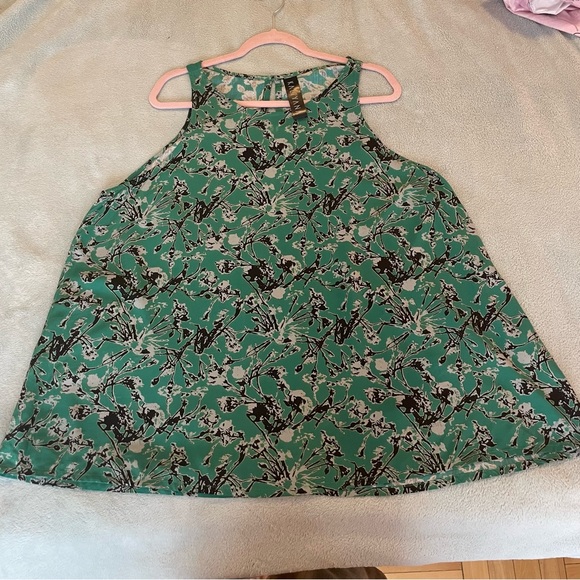 Kaliyanna sleeveless top size L - Picture 3 of 7